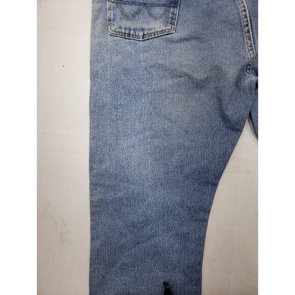 Wrangler George Strait Cowboy Collection Size 42x32 Light Wash Boot Cut - Picture 12 of 16
